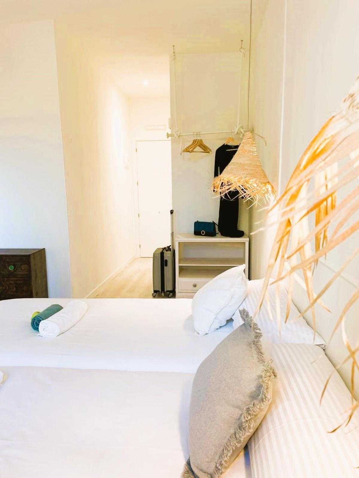 Collection Port - B&B Boutique , Alicante Center Екстериор снимка