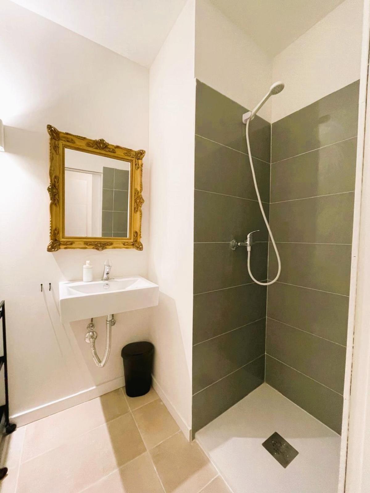 Collection Port - B&B Boutique , Alicante Center Екстериор снимка