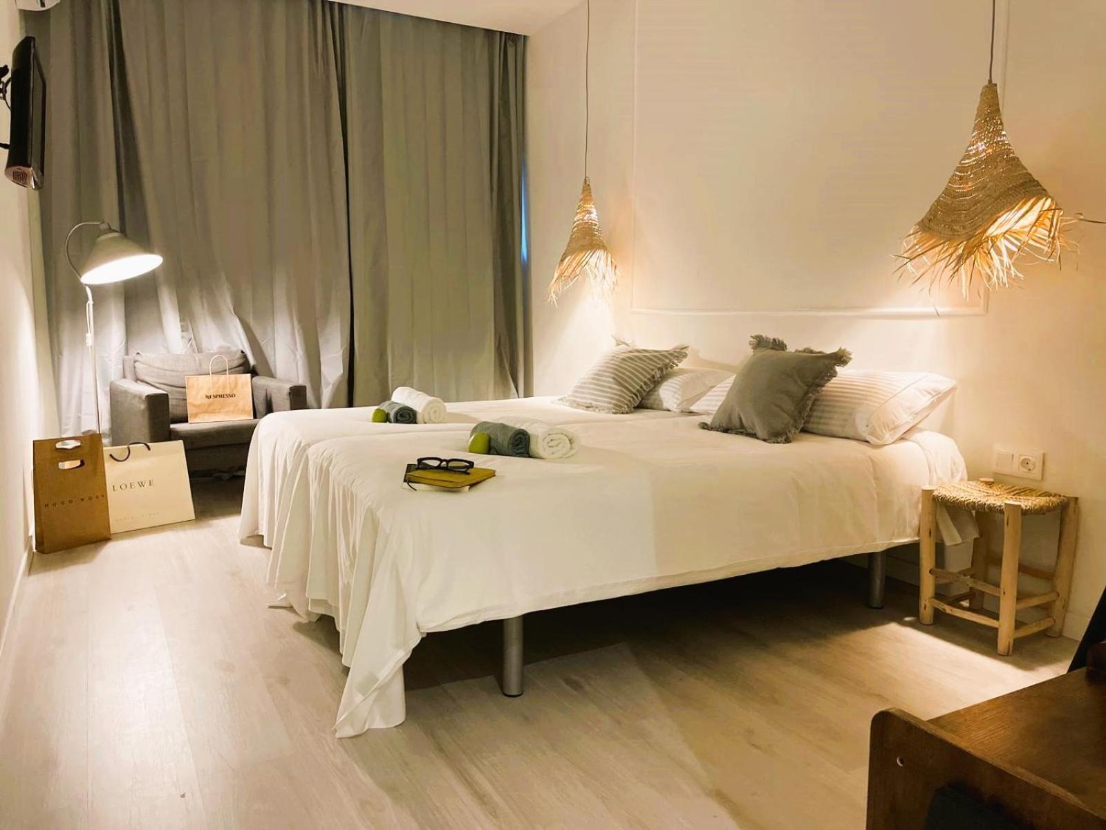 Collection Port - B&B Boutique , Alicante Center Екстериор снимка