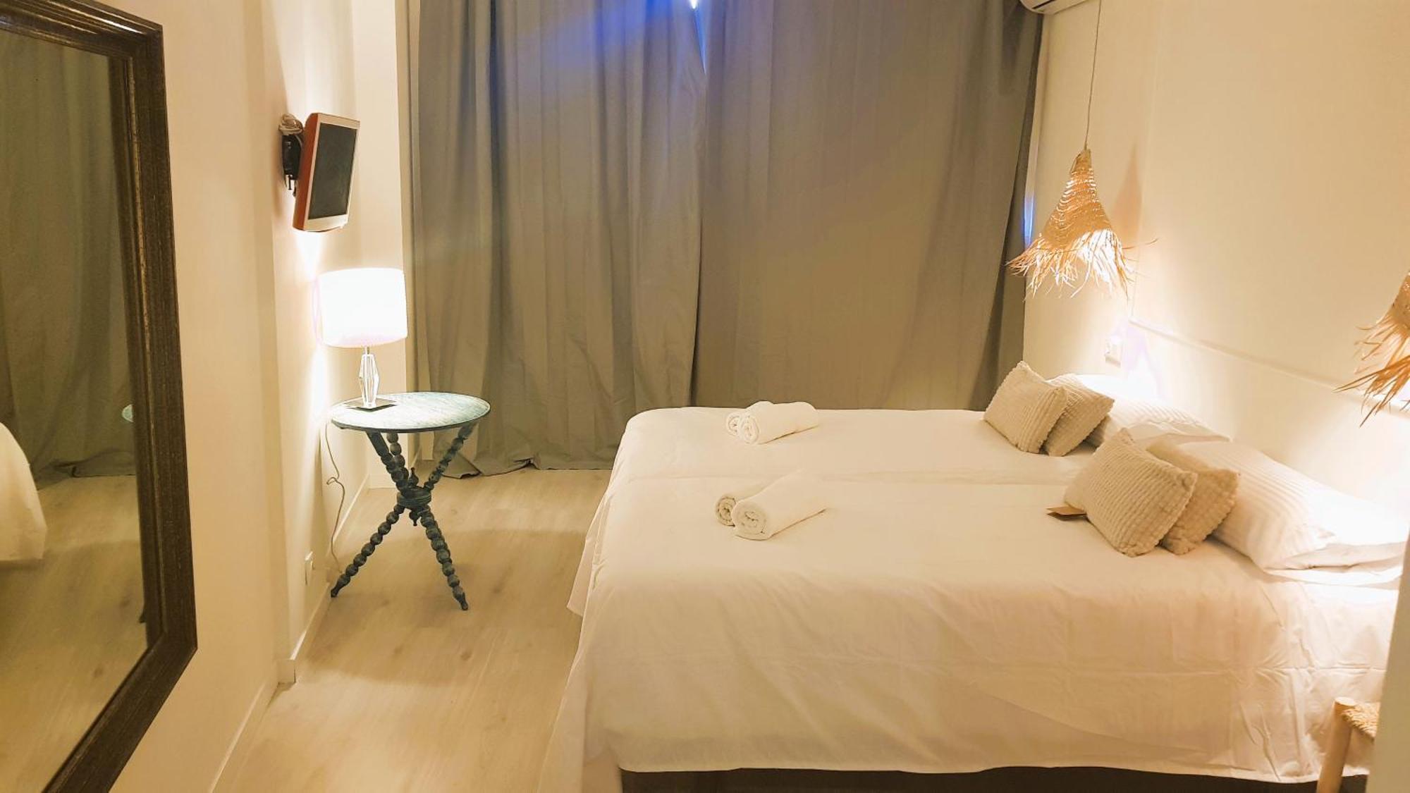 Collection Port - B&B Boutique , Alicante Center Екстериор снимка